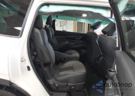 2025 Subaru Ascent Onyx Edition 7-Passenger z USA, uszkodzony, nr VIN 4S4WMAFD5S3402978